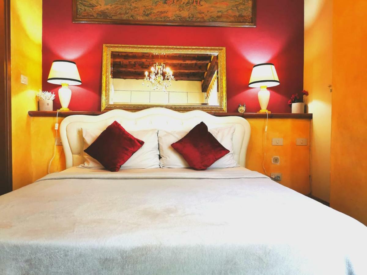 Real Rustic Tuscany Style In Center 佛罗伦萨 外观 照片